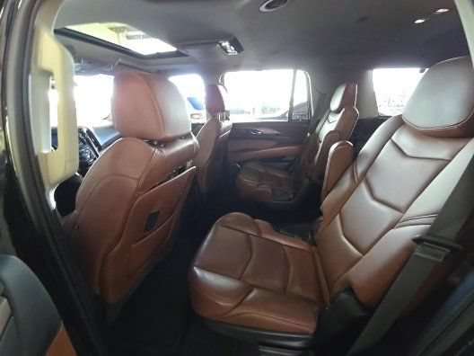 Used 2016 Cadillac Escalade Premium AWD/4WD image 8