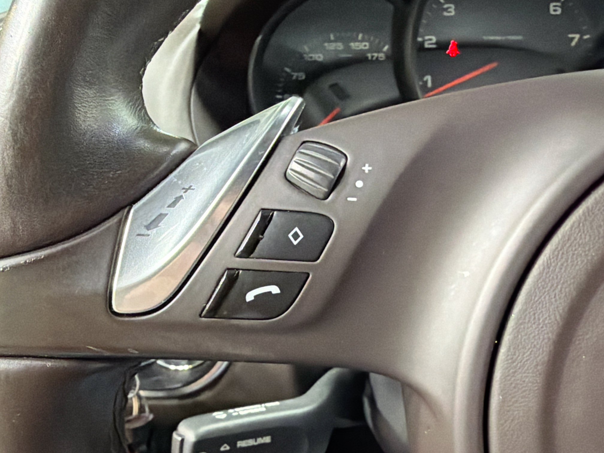 Used 2013 Porsche Boxster RWD image 32