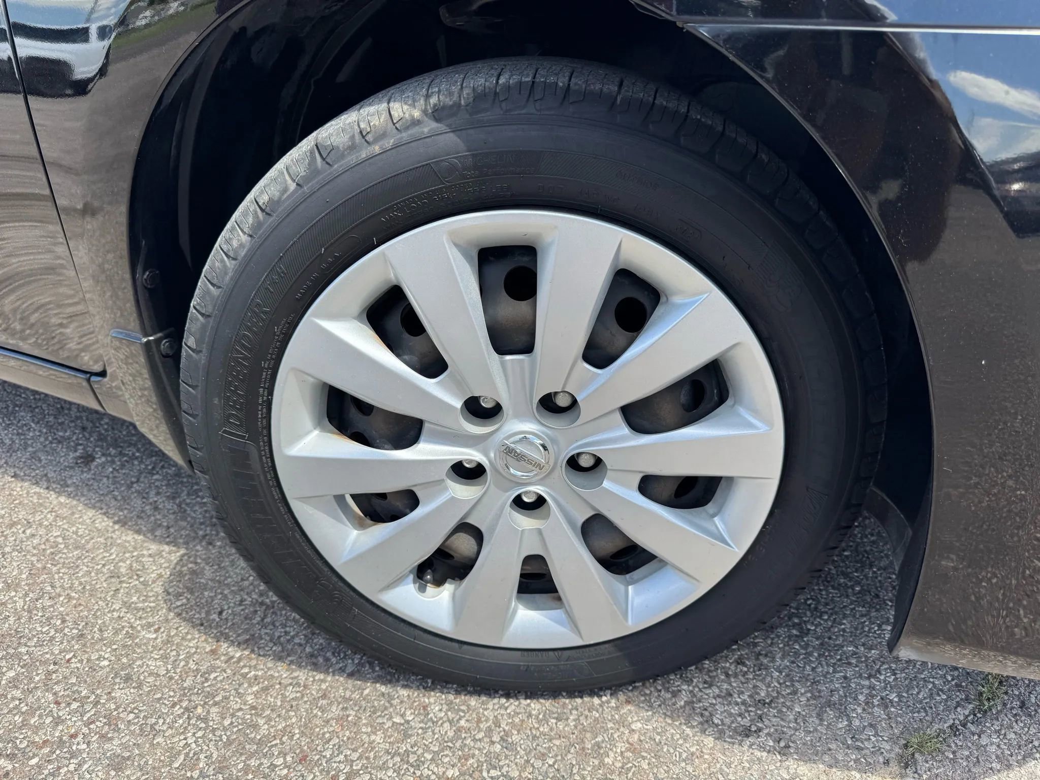 Used 2017 Nissan Sentra S image 21