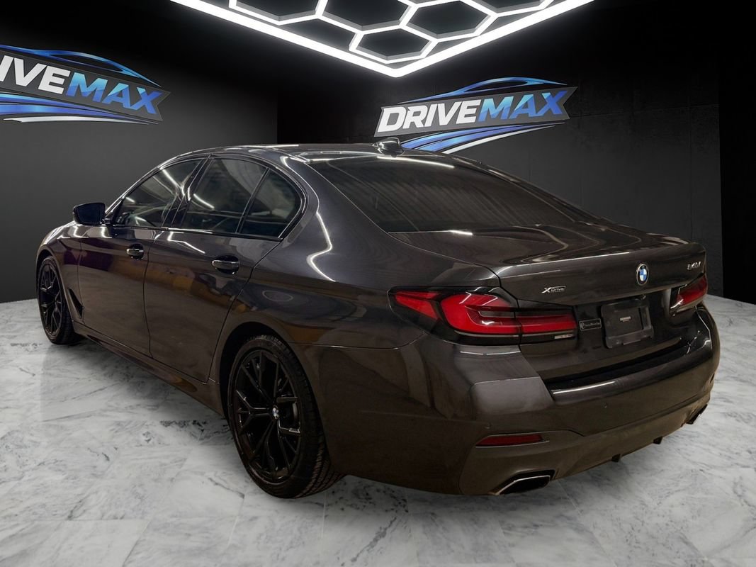 Used 2021 BMW 540i xDrive w/ M Sport Package AWD/4WD image 7