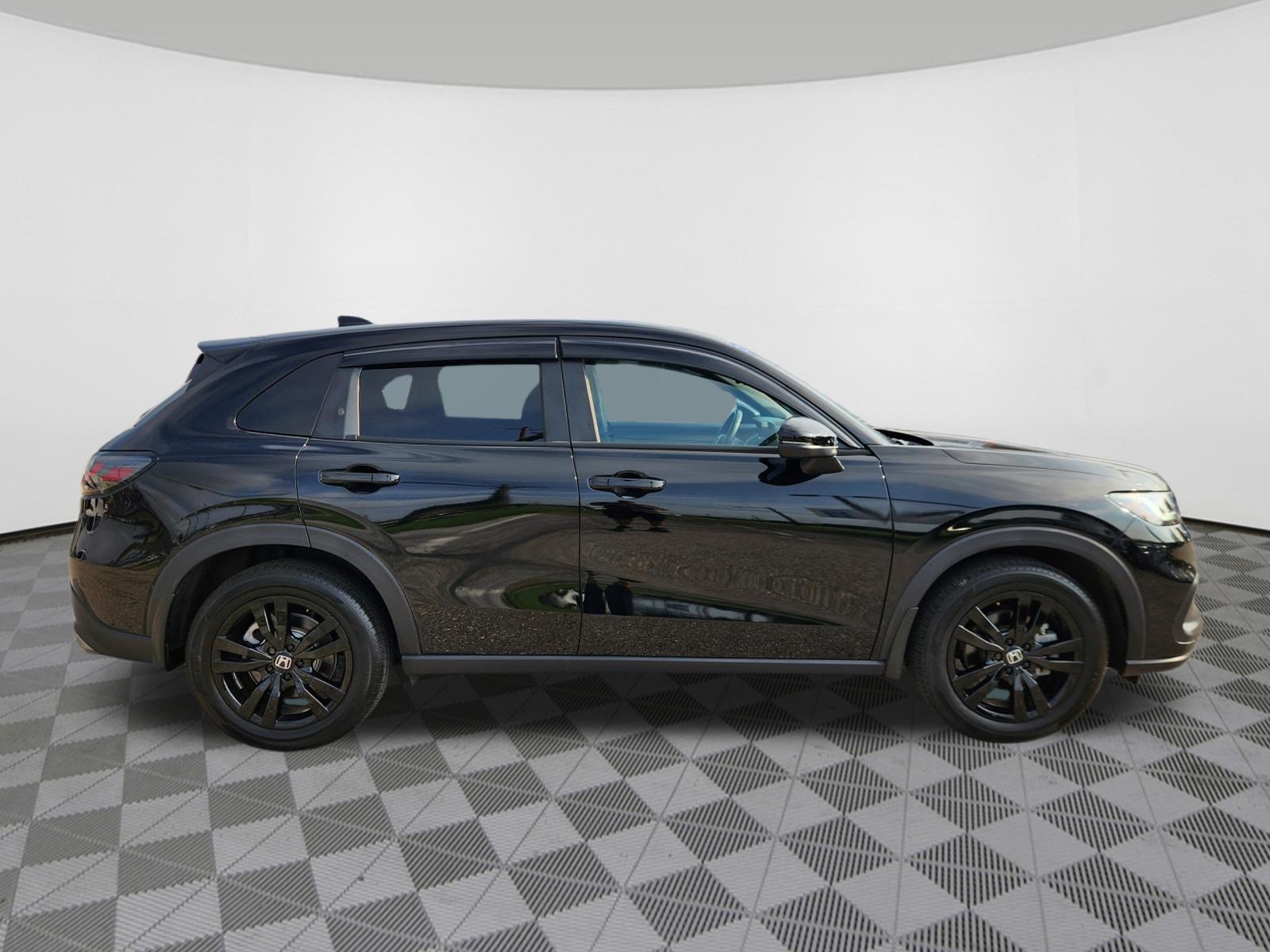 Certified 2026 Honda HR-V Sport image 6