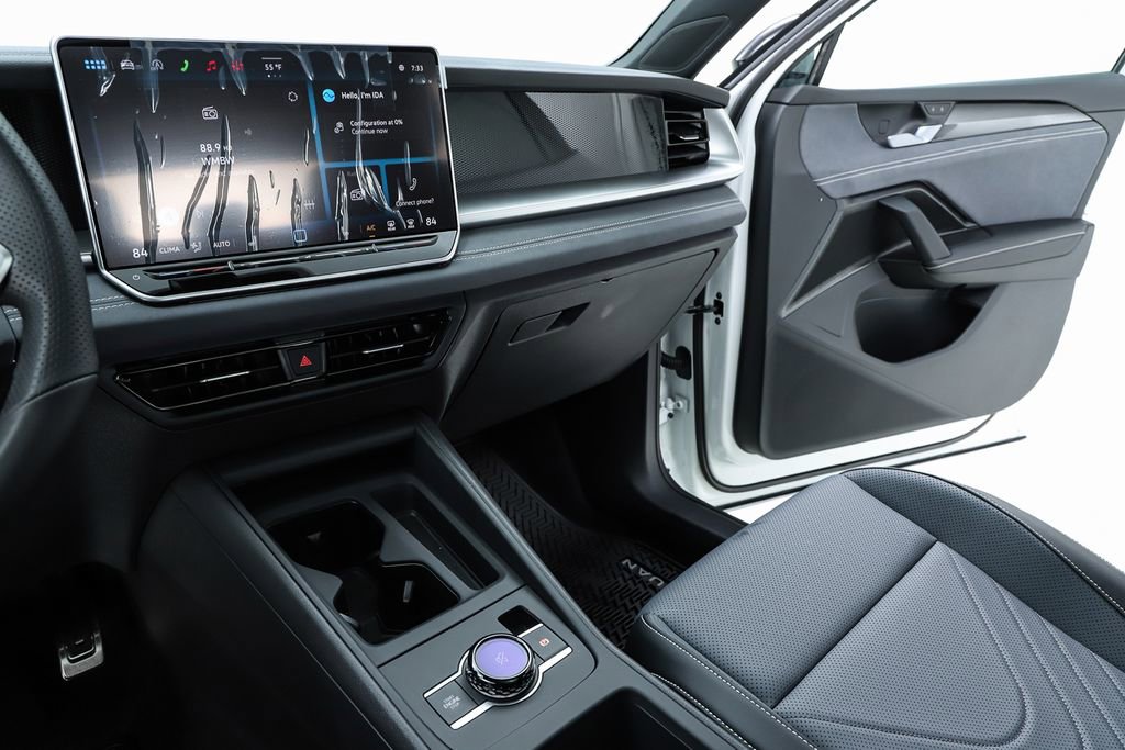 New 2026 Volkswagen Tiguan SE R-Line image 62