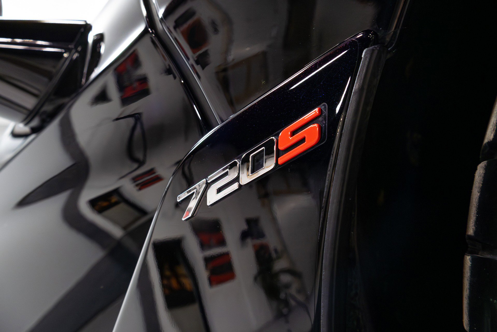 Used 2019 McLaren 720S Luxury RWD image 42