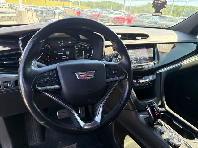 Used 2020 Cadillac XT6 Sport AWD/4WD image 10