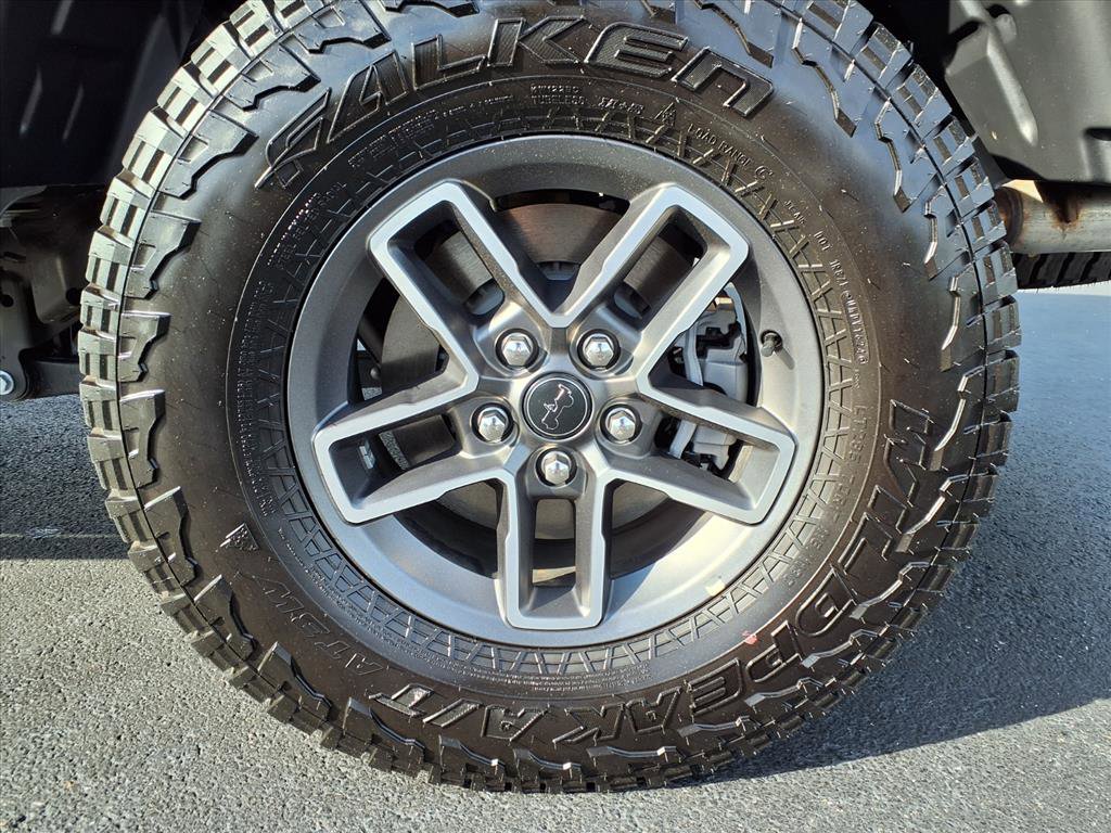 Used 2025 Jeep Gladiator Mojave w/ Steel Bumper Group image 35