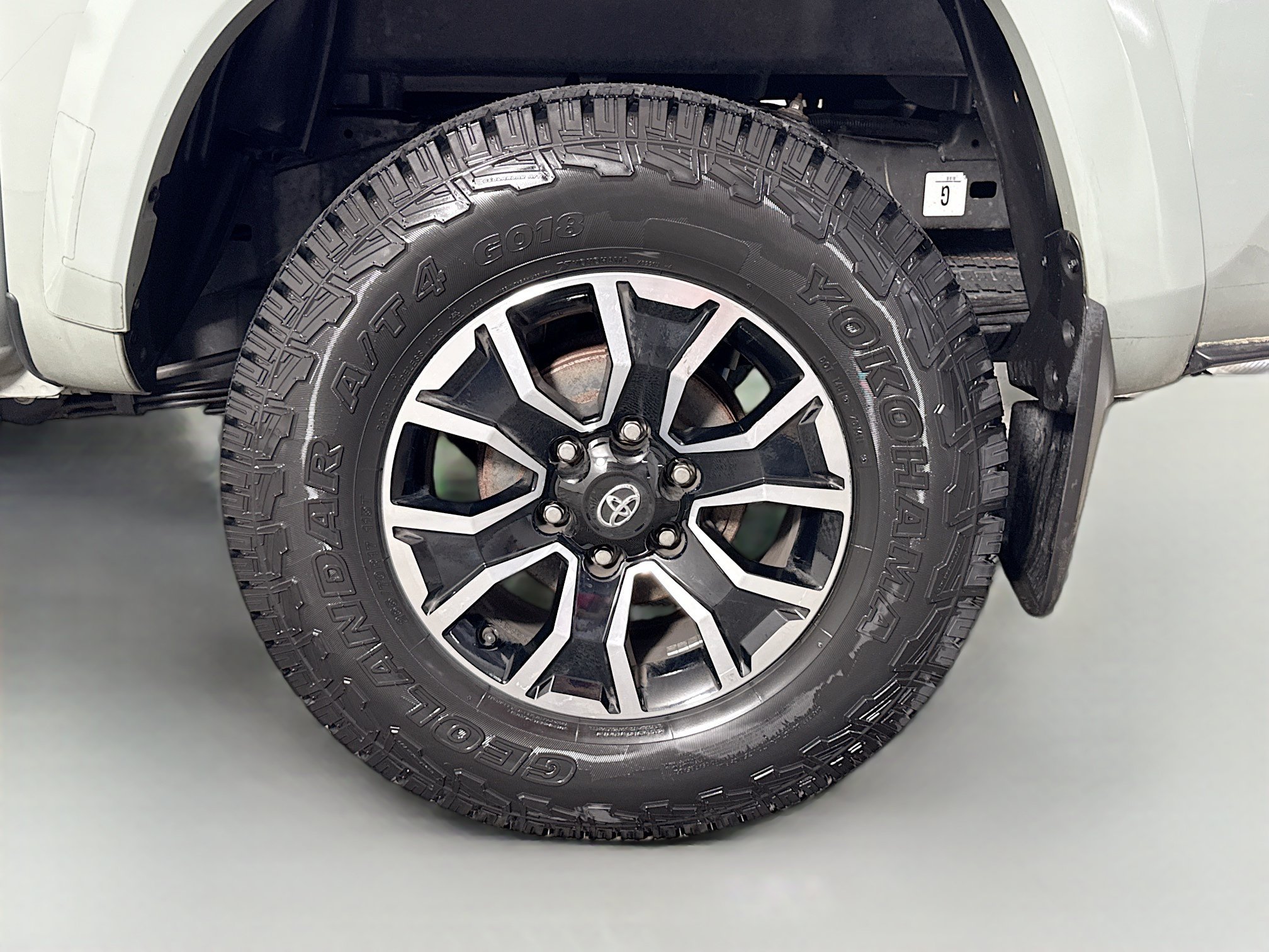 Certified 2023 Toyota Tacoma TRD Sport AWD/4WD image 27