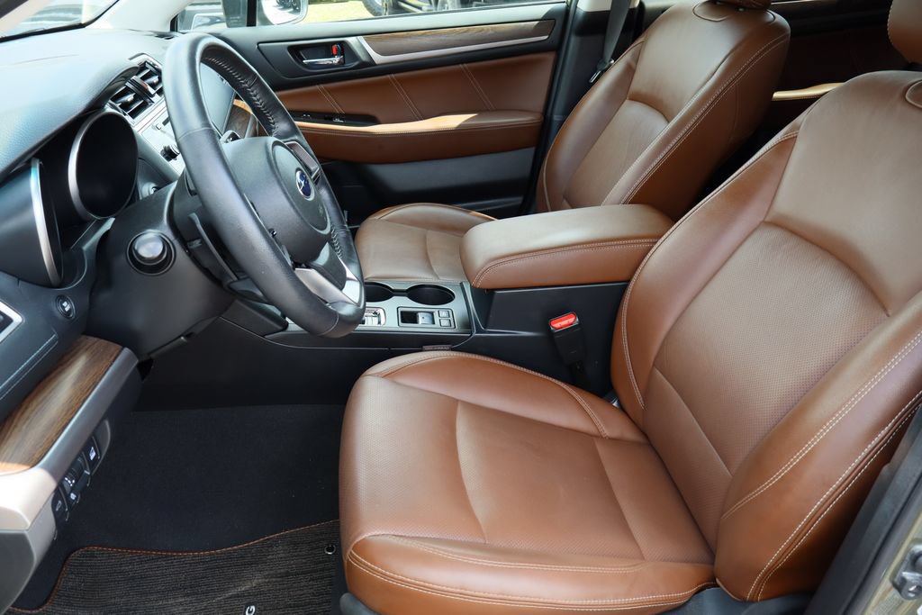 Used 2018 Subaru Outback 2.5i Touring AWD/4WD image 21