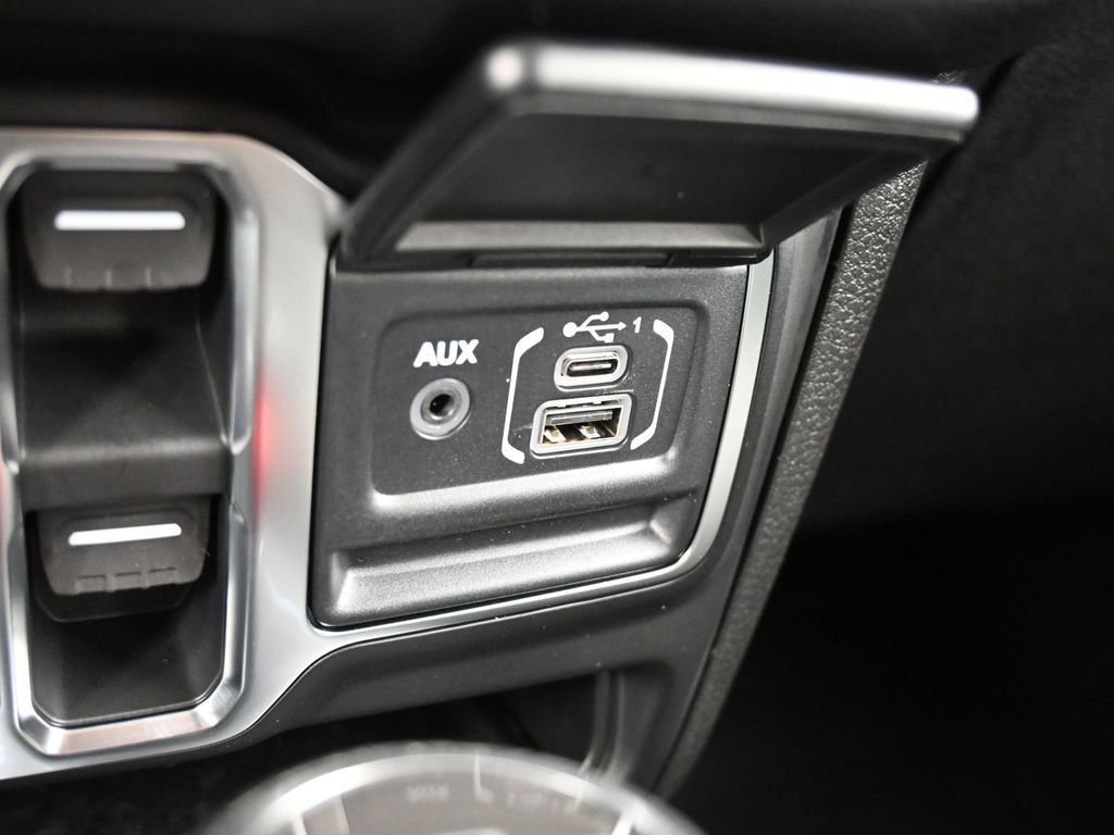 New 2026 Jeep Gladiator Sport AWD/4WD image 19