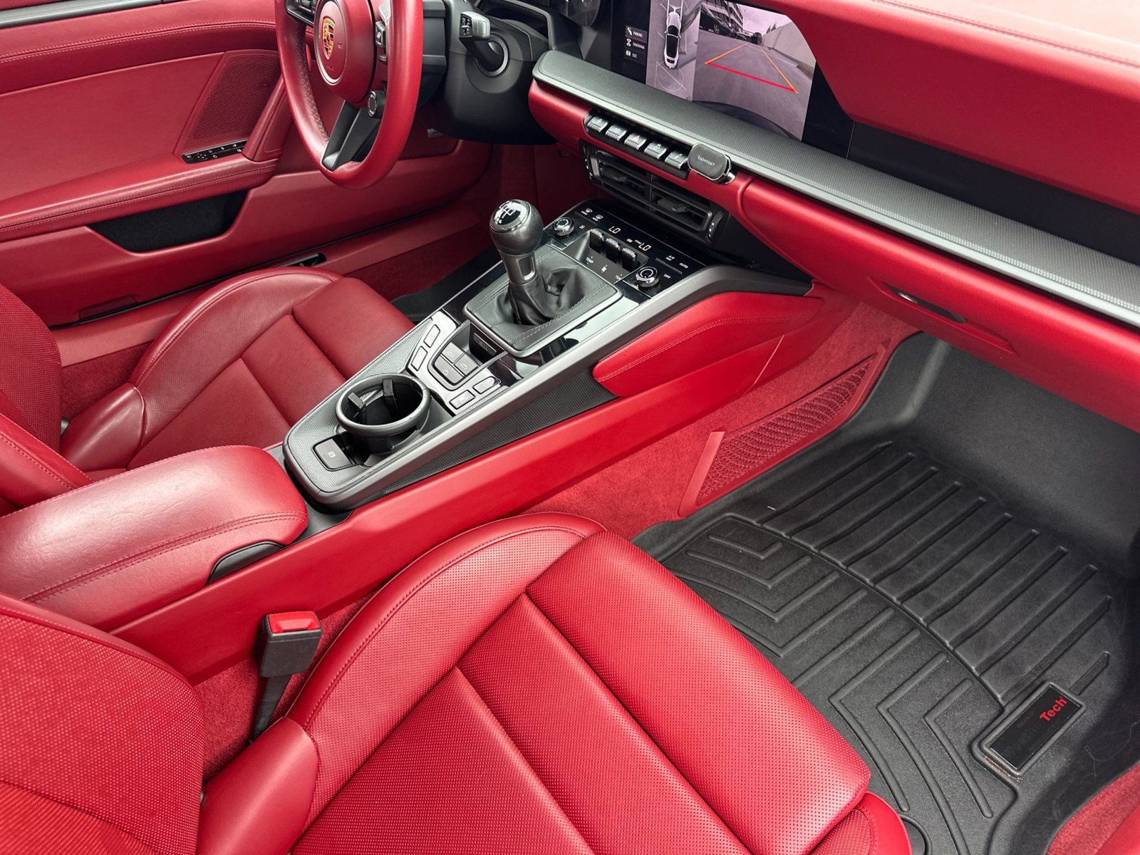 Certified 2021 Porsche 911 Carrera 4S AWD/4WD image 30