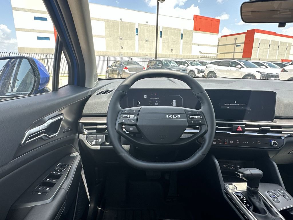 New 2026 Kia Sportage SX image 12