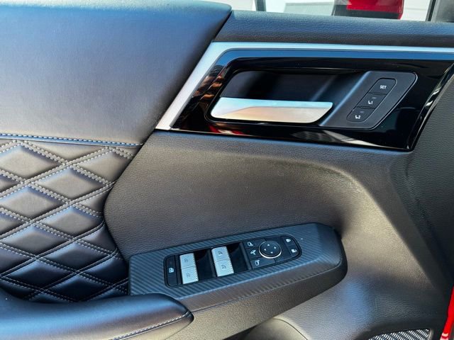 Used 2024 Mitsubishi Outlander SEL FWD image 11