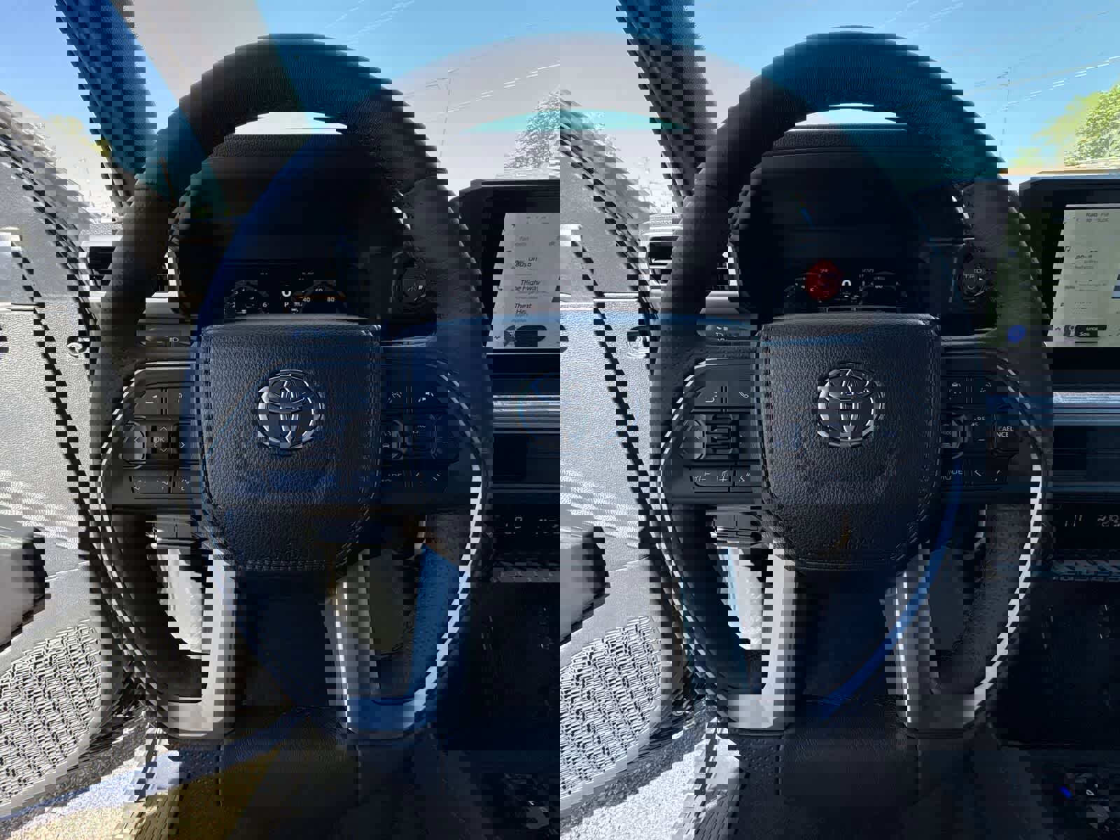 New 2025 Toyota 4Runner TRD Off-Road AWD/4WD image 27