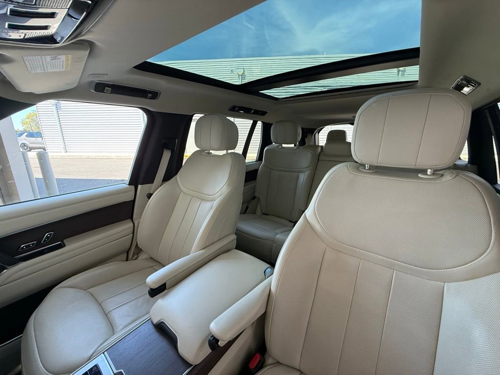 Certified 2023 Land Rover Range Rover Long Wheelbase SE image 28