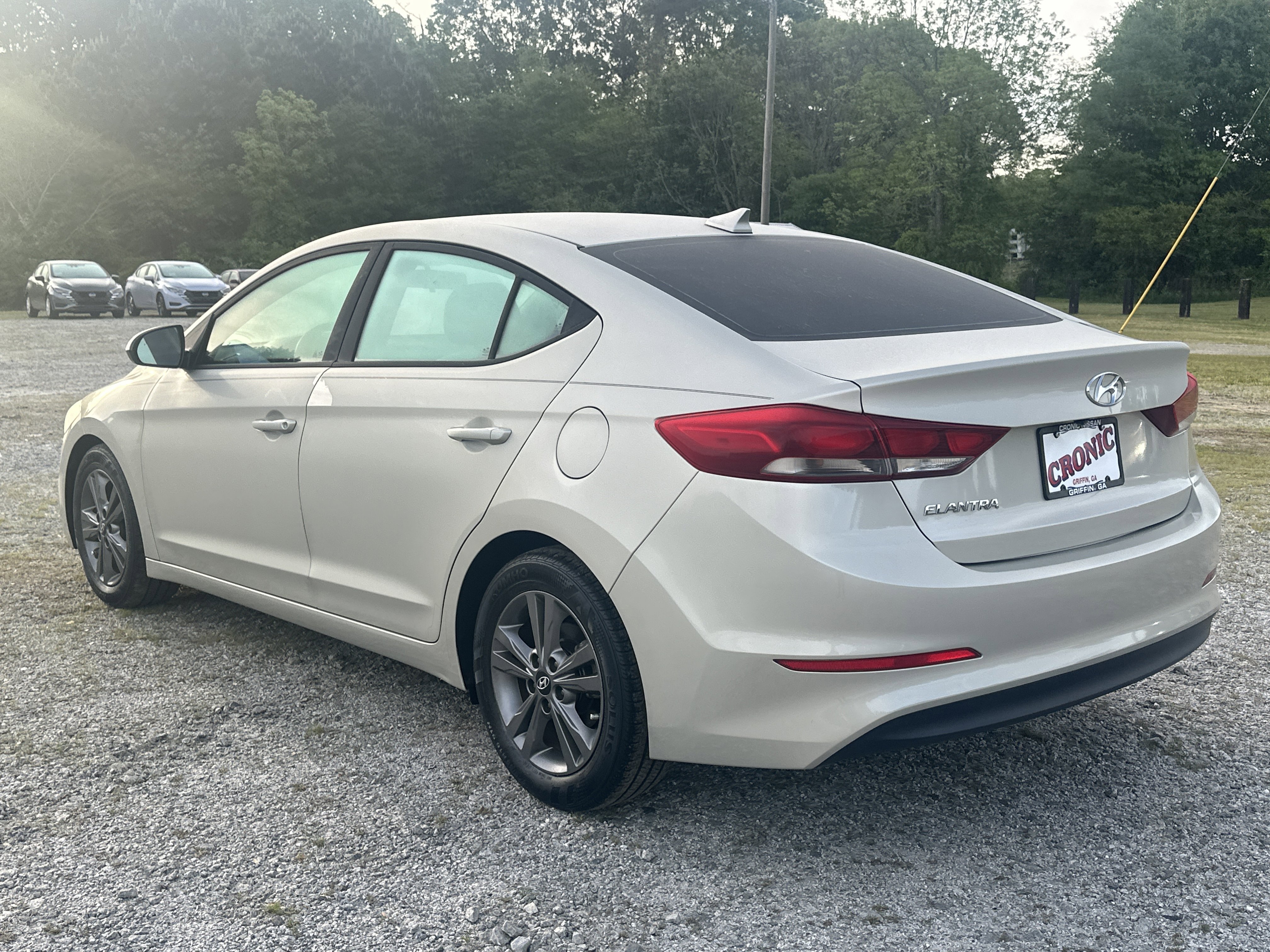 Used 2018 Hyundai Elantra SEL w/ Cargo Package image 7
