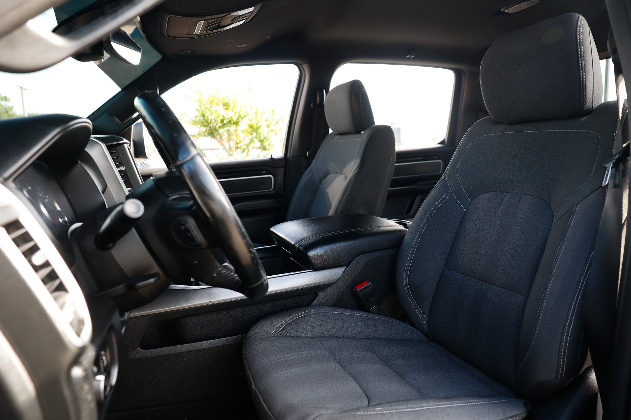 Used 2021 RAM 1500 Big Horn AWD/4WD image 10