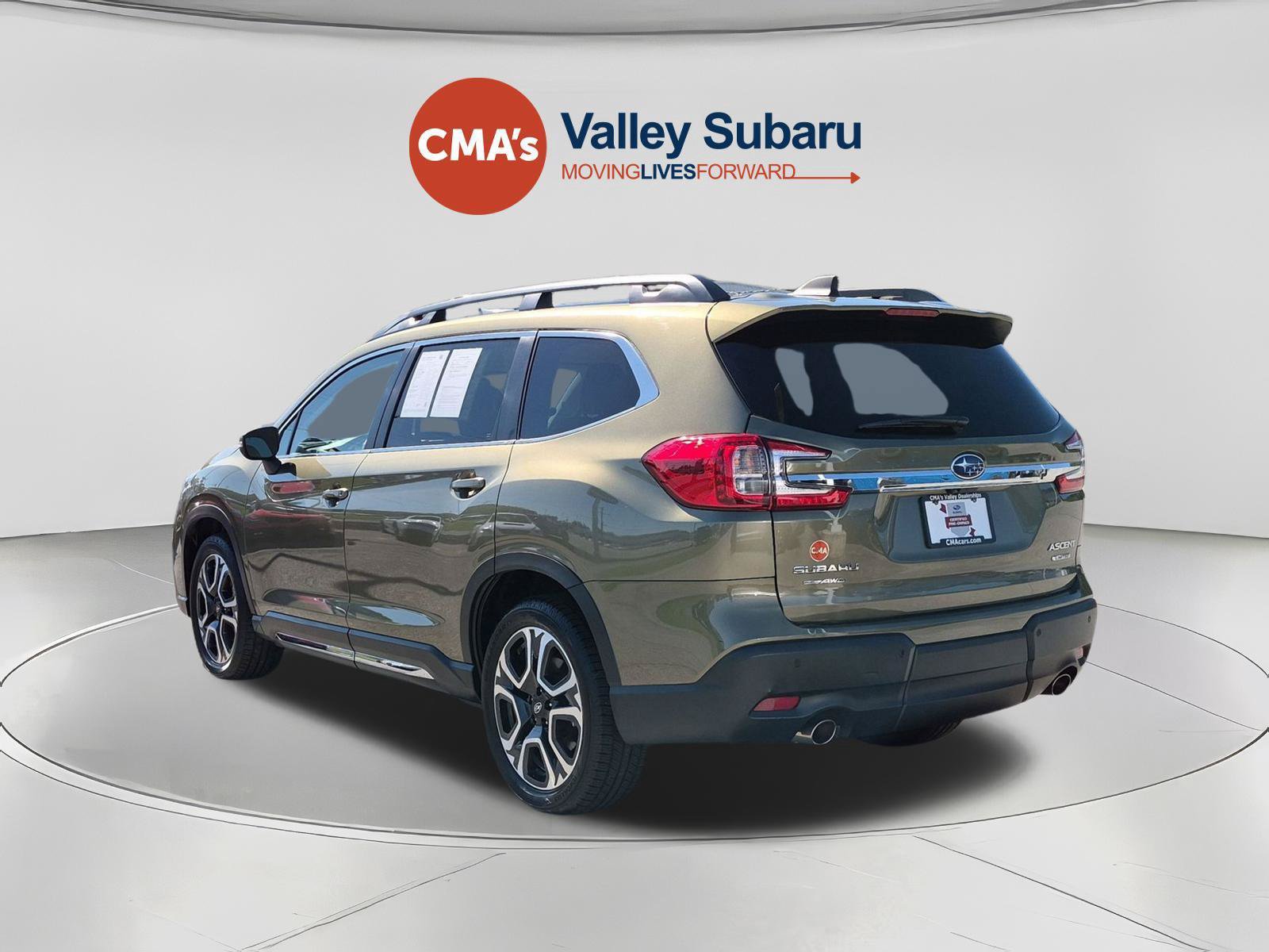 Used 2023 Subaru Ascent Limited AWD/4WD image 3