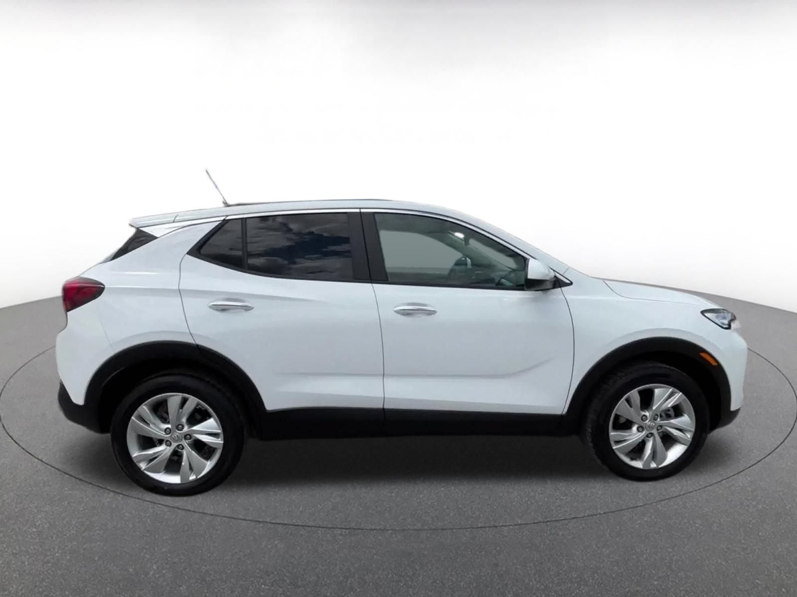 Used 2026 Buick Encore GX Preferred AWD/4WD image 15
