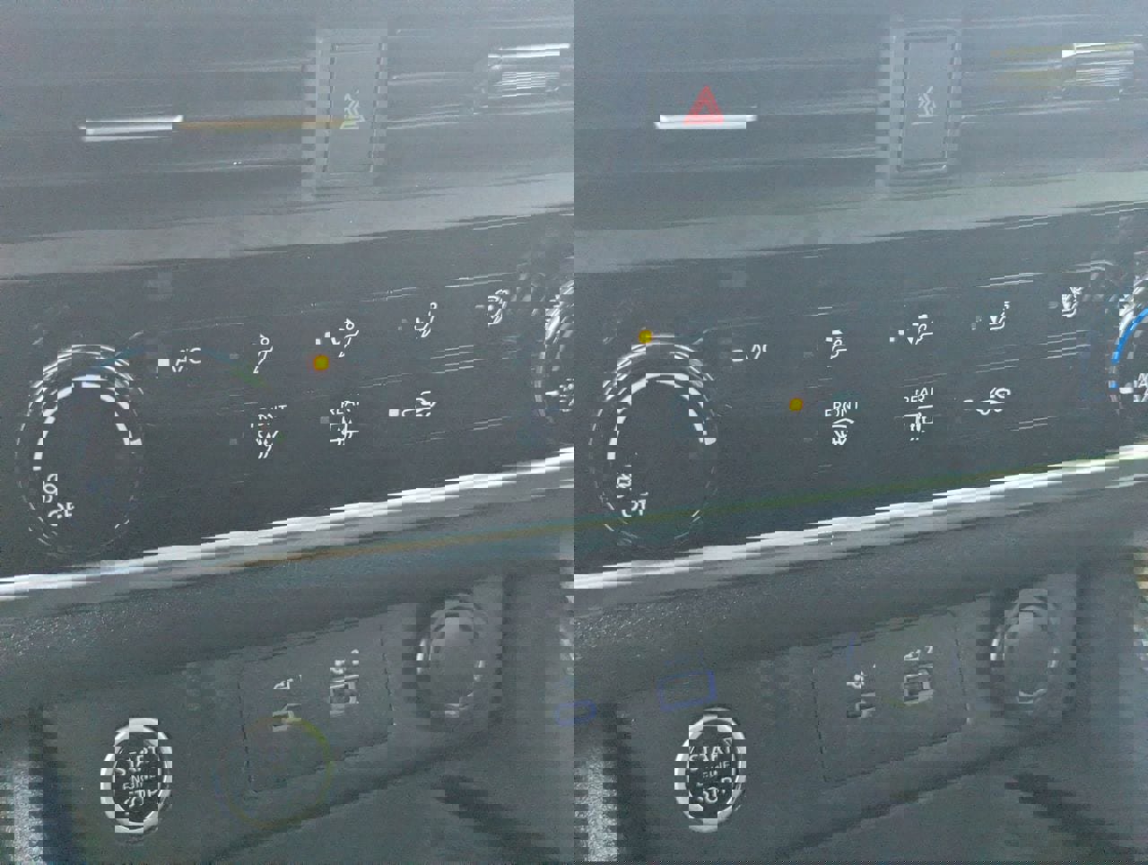 Certified 2023 Nissan Rogue S image 24