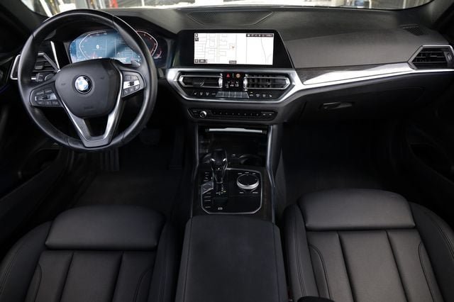Used 2021 BMW 430i Coupe w/ Convenience Package RWD image 2