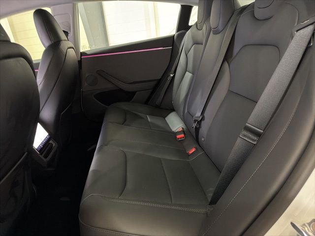 Used 2025 Tesla Model 3 Long Range RWD image 21