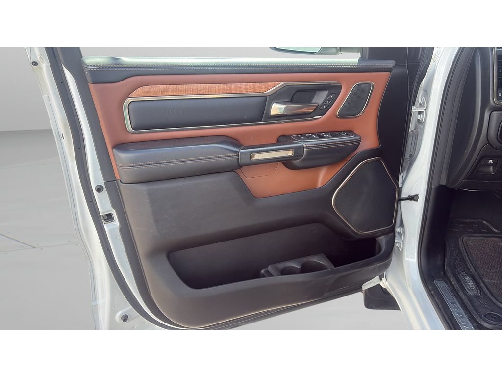 Used 2022 RAM 1500 Limited AWD/4WD image 11