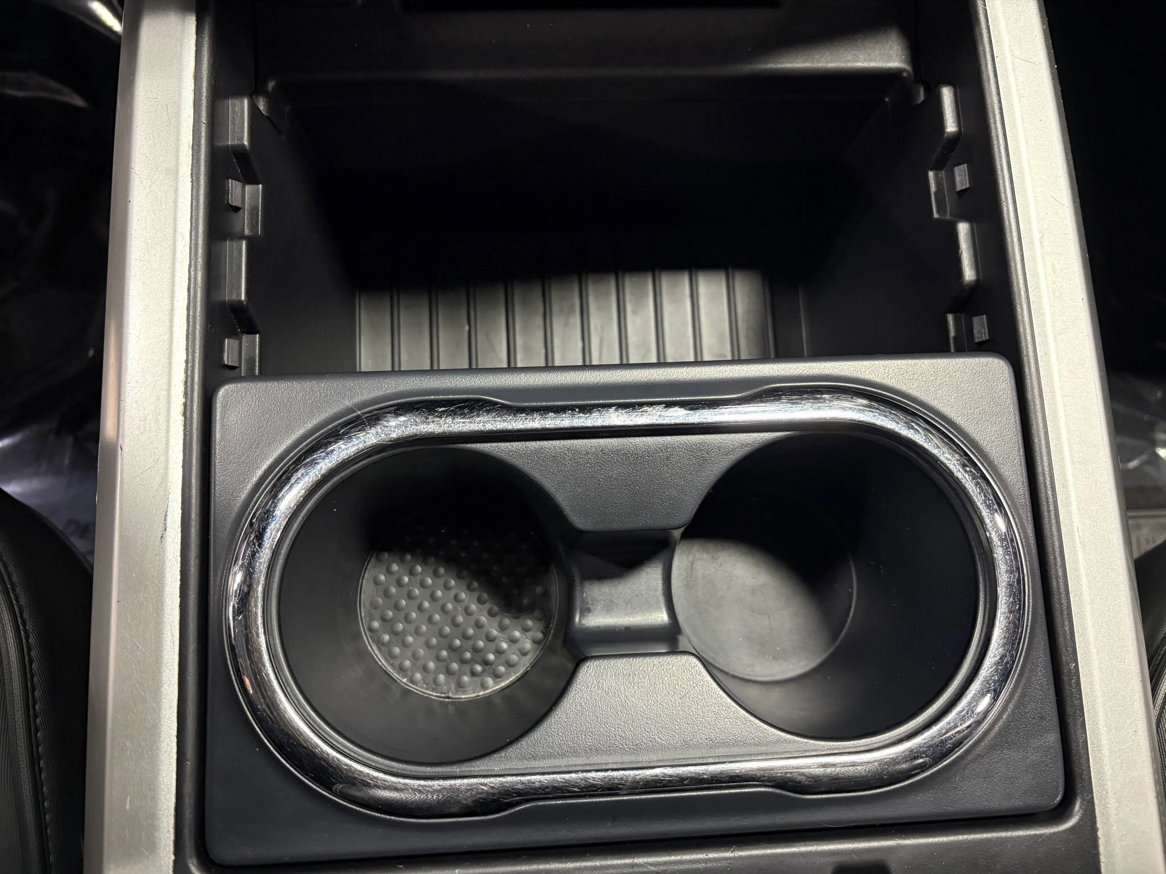 Used 2017 Nissan Titan PRO-4X image 23