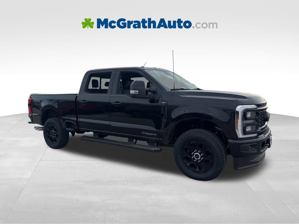 New 2026 Ford F250 Lariat w/ Black Appearance Package