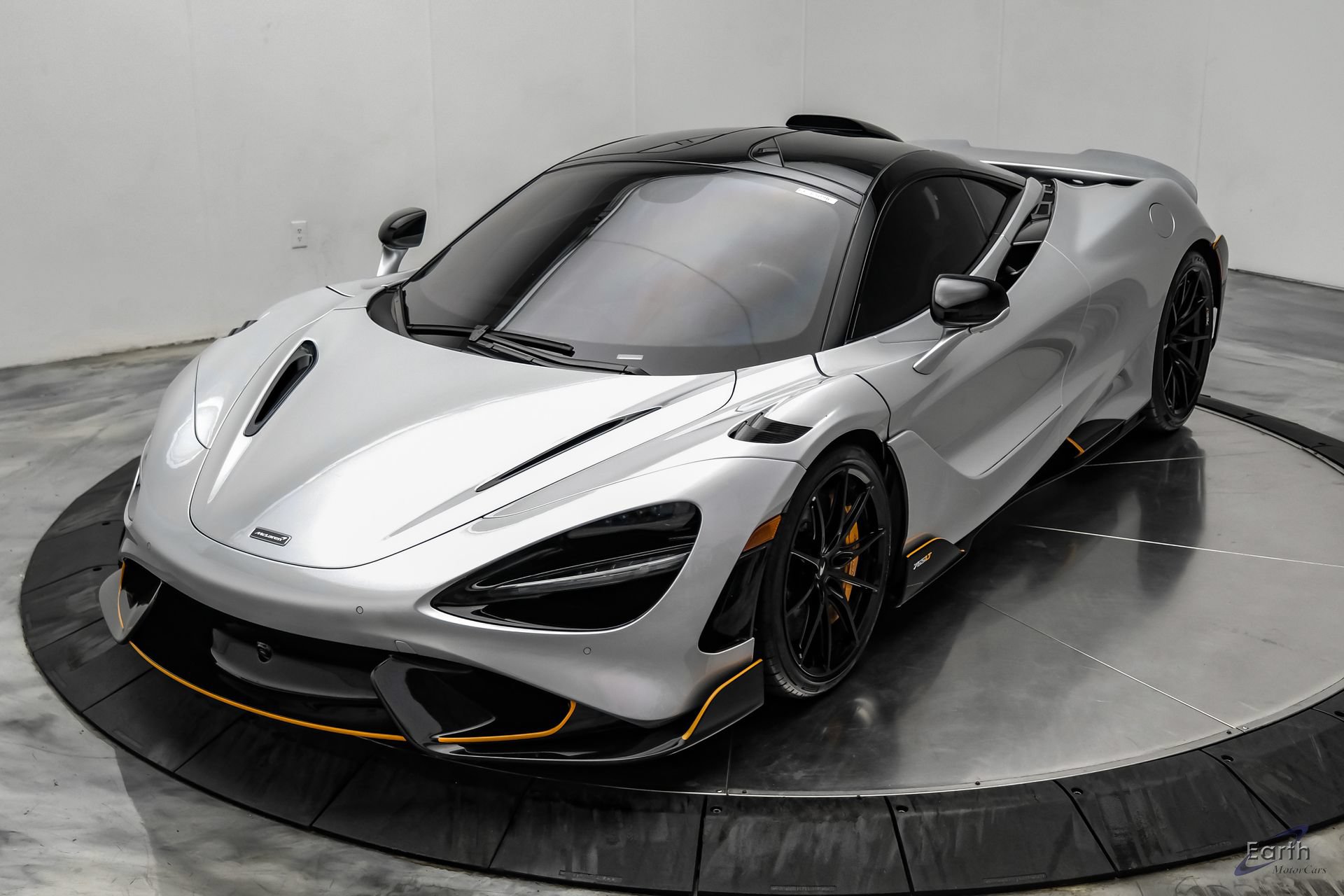 Used 2021 McLaren 765LT RWD image 7