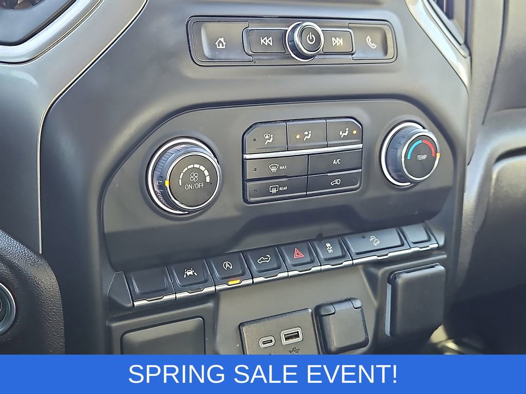 Used 2024 Chevrolet Silverado 1500 Custom Trail Boss w/ Turbomax Blackout Package image 17