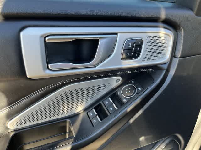 Used 2020 Ford Explorer ST w/ Premium Technology Package AWD/4WD image 35