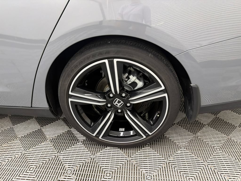 Used 2023 Honda Accord Sport image 19