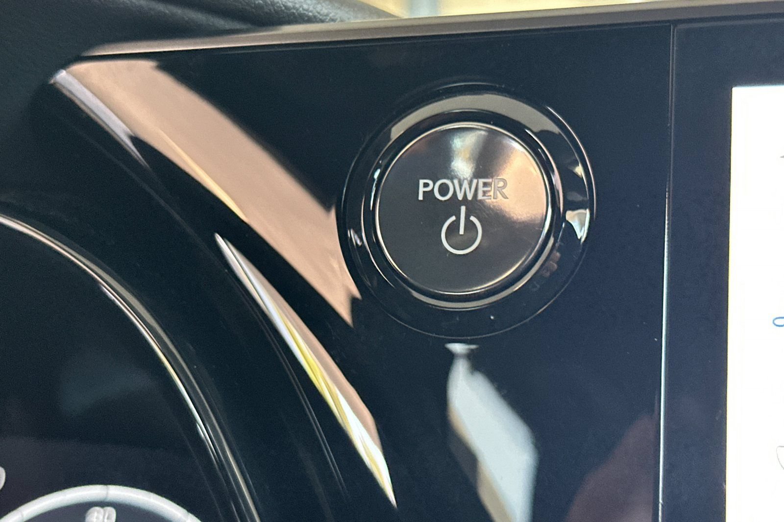 Certified 2026 Lexus TX 500h AWD w/ Technology Package image 19