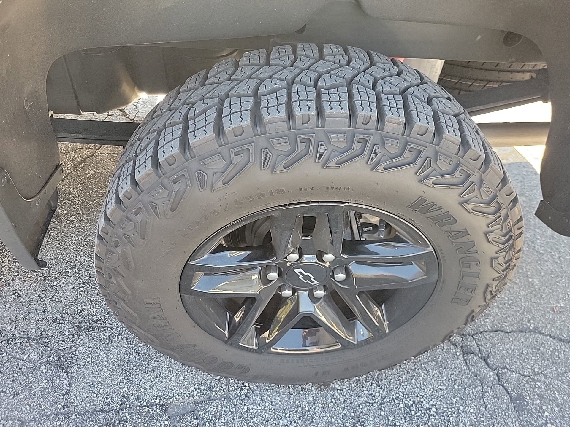 Used 2024 Chevrolet Silverado 1500 LT Trail Boss w/ LT Trail Boss Premium Package image 16