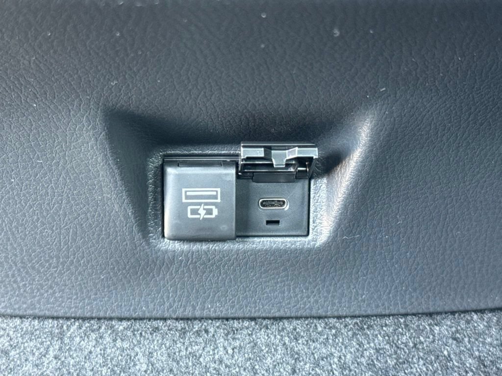 New 2026 Toyota Camry SE FWD image 33