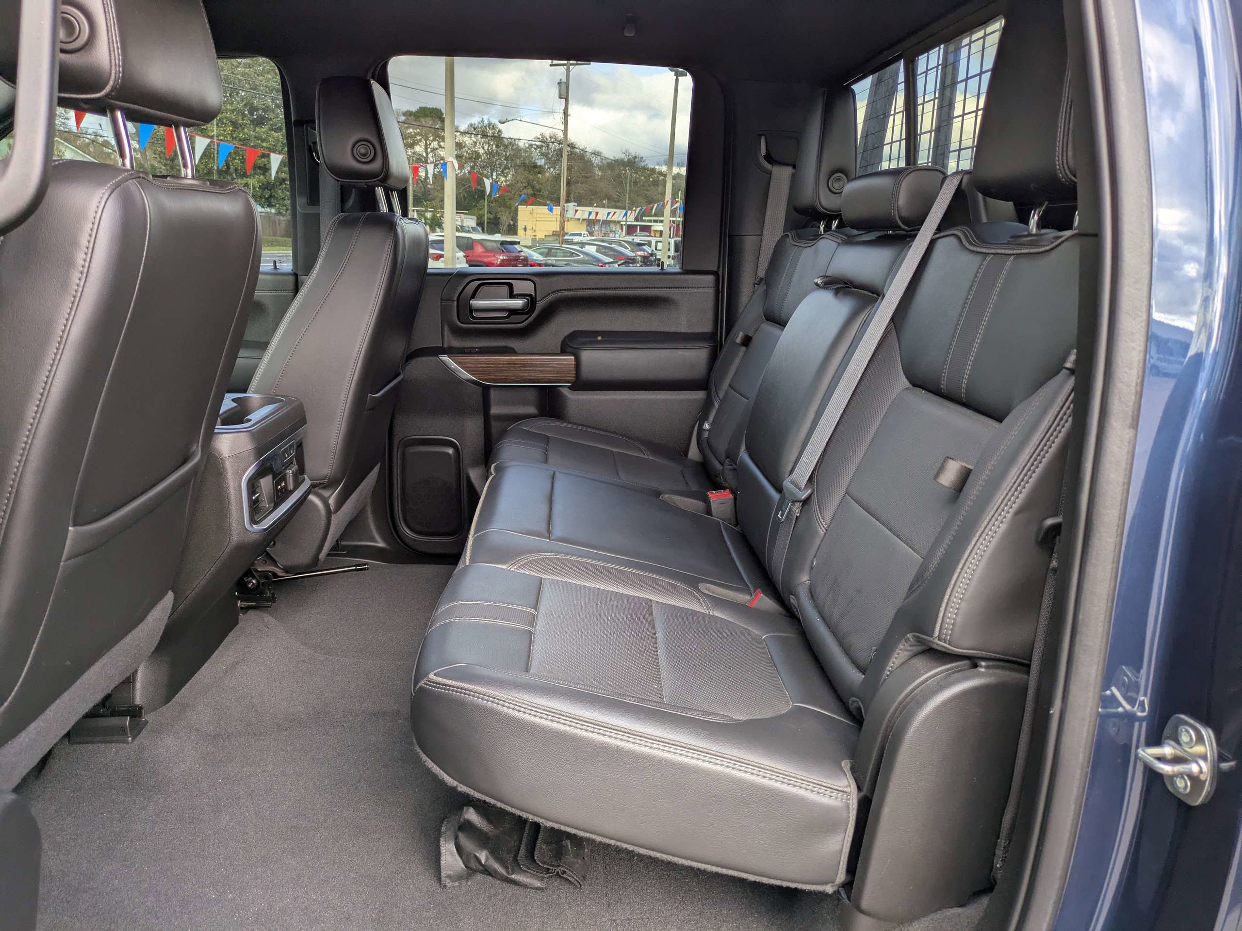 Used 2023 Chevrolet Silverado 3500 High Country AWD/4WD image 14