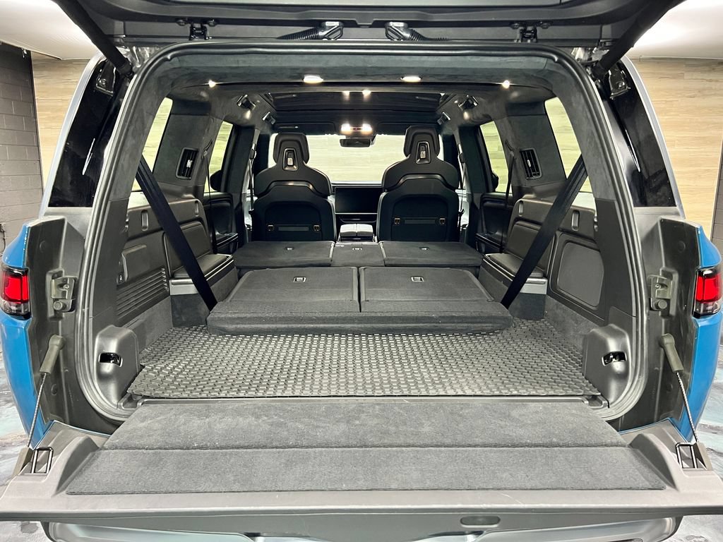 Used 2024 Rivian R1S Adventure AWD/4WD image 22
