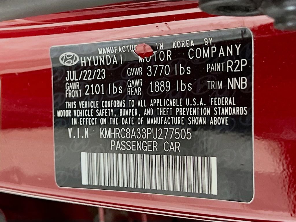 Certified 2023 Hyundai Venue Limited w/ Cargo Package FWD image 26