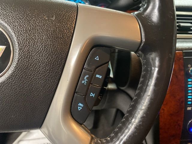 Used 2013 Chevrolet Tahoe LTZ image 16