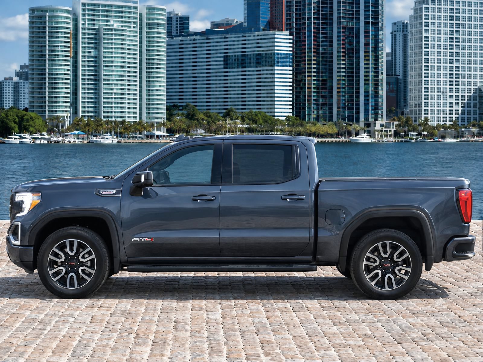 Used 2020 GMC Sierra 1500 AT4 w/ AT4 Premium Package AWD/4WD image 7