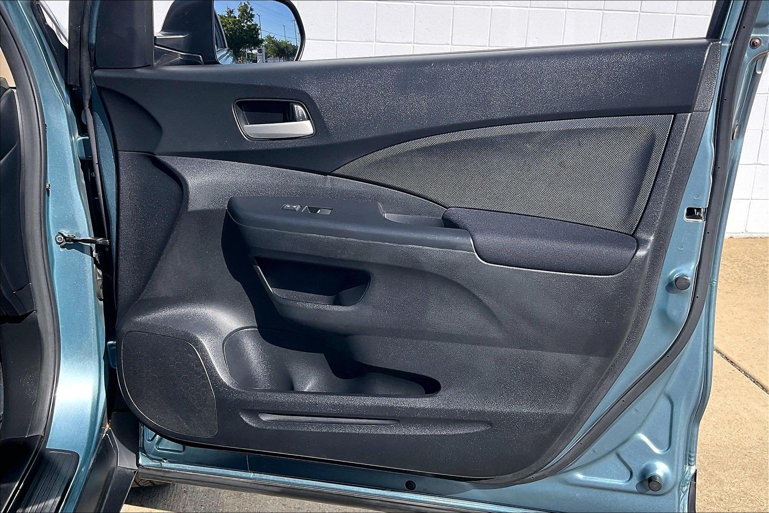 Used 2016 Honda CR-V SE image 28