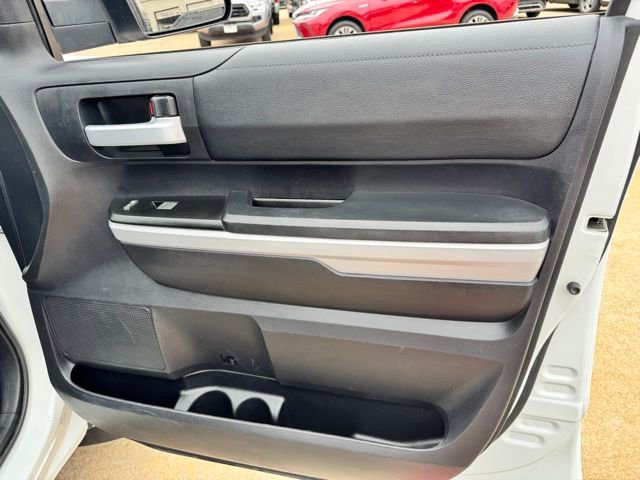 Used 2020 Toyota Tundra SR5 w/ SR5 Upgrade Package AWD/4WD image 38