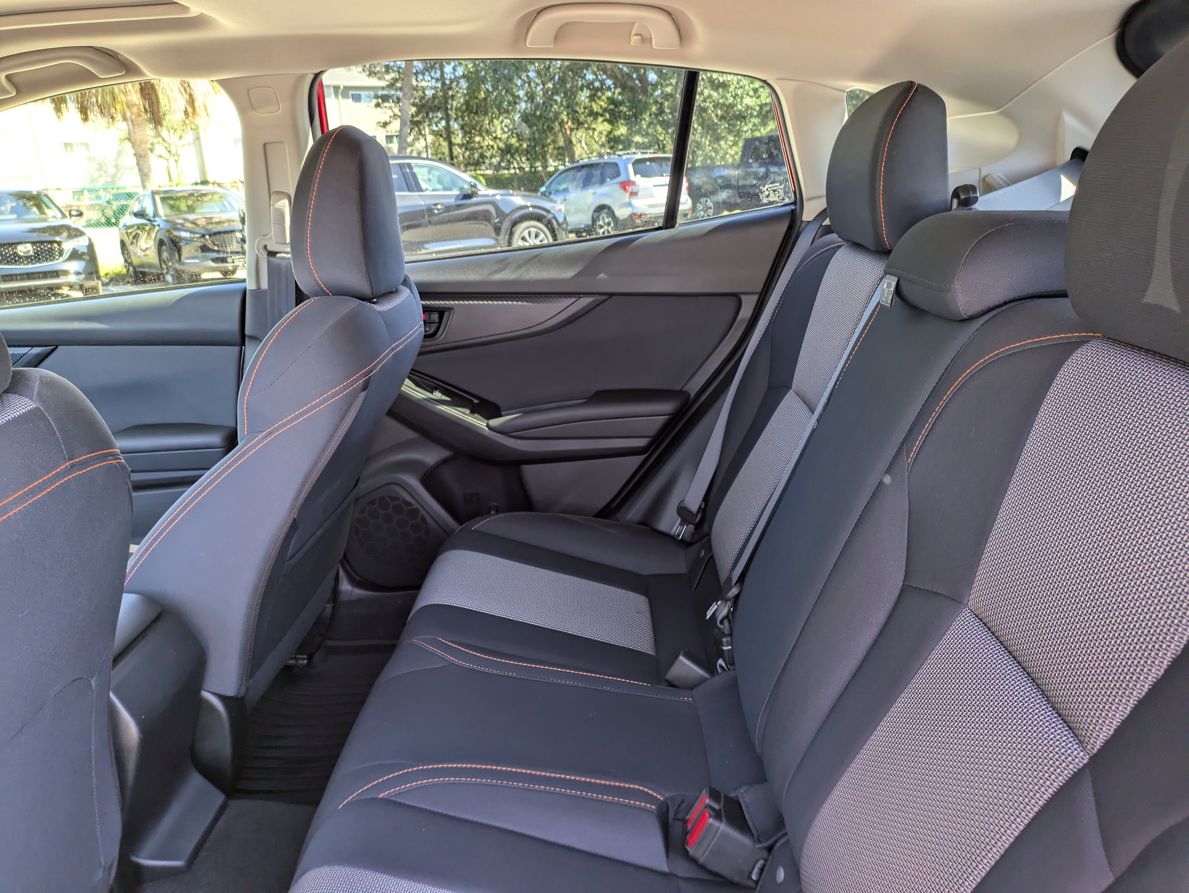 Used 2020 Subaru Crosstrek 2.0i Premium w/ Moonroof Package 2 image 14