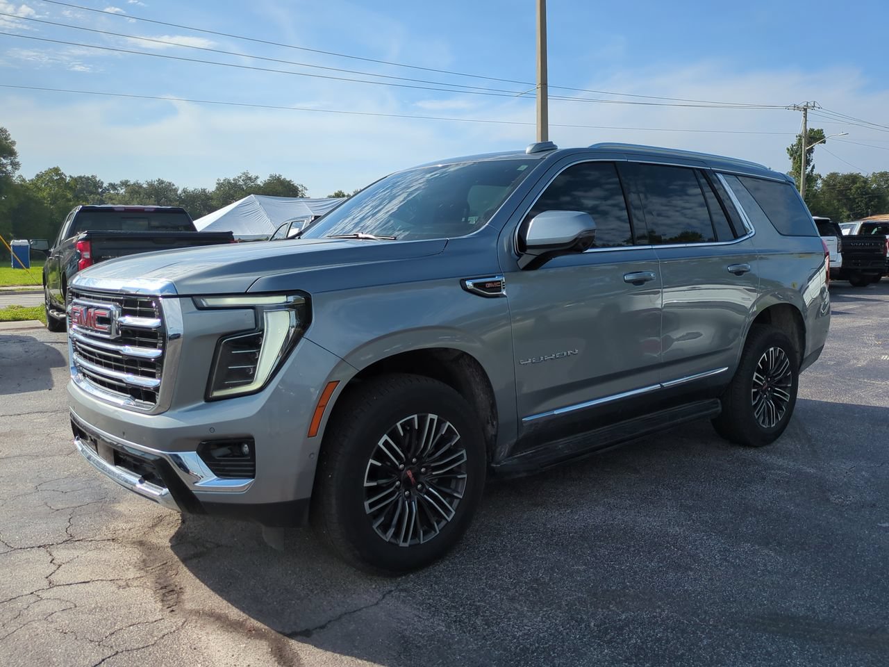 Used 2025 GMC Yukon Elevation AWD/4WD image 8