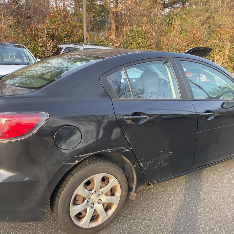 Used 2013 MAZDA MAZDA3 i Sport FWD image 5