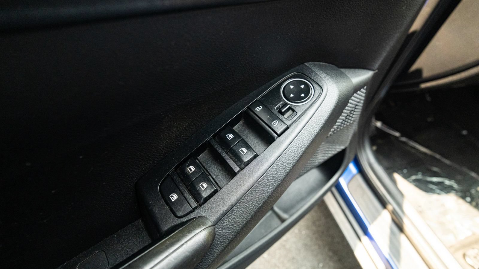Used 2021 Kia Seltos LX AWD/4WD image 28