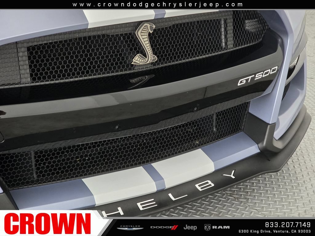 Used 2022 Ford Mustang Shelby GT500 w/ Technology Package RWD image 9