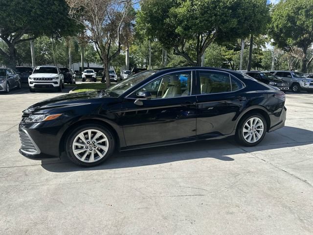 Used 2024 Toyota Camry LE FWD image 35