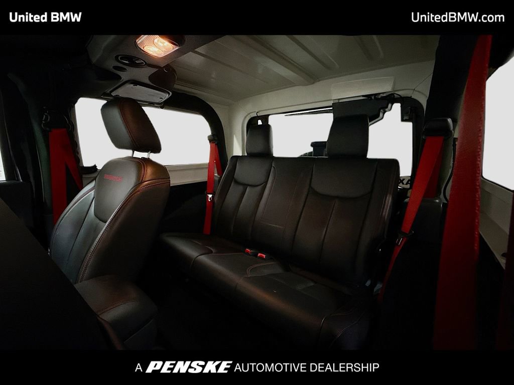 Used 2017 Jeep Wrangler Rubicon AWD/4WD image 11