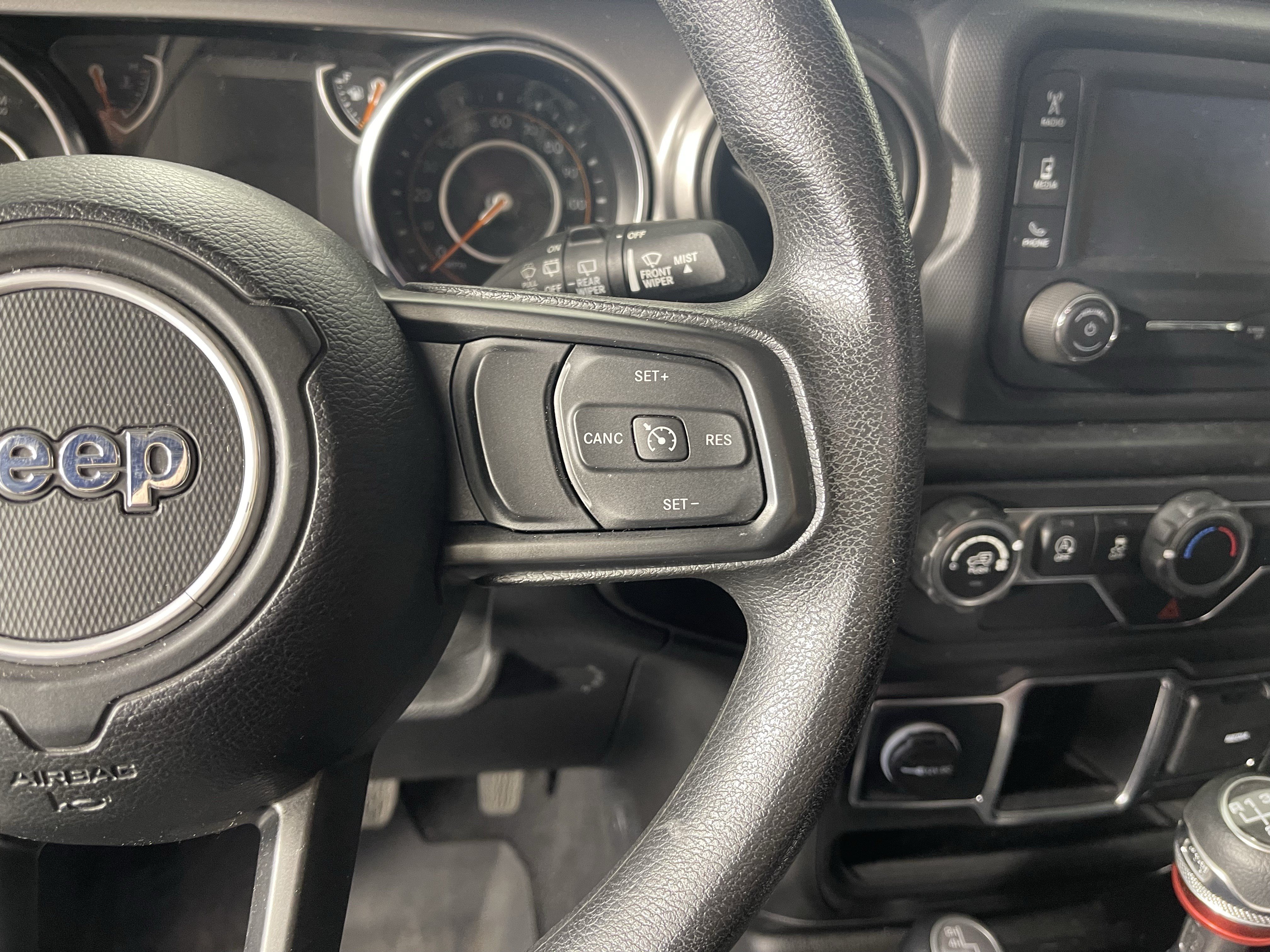 Used 2021 Jeep Wrangler Sport AWD/4WD image 14