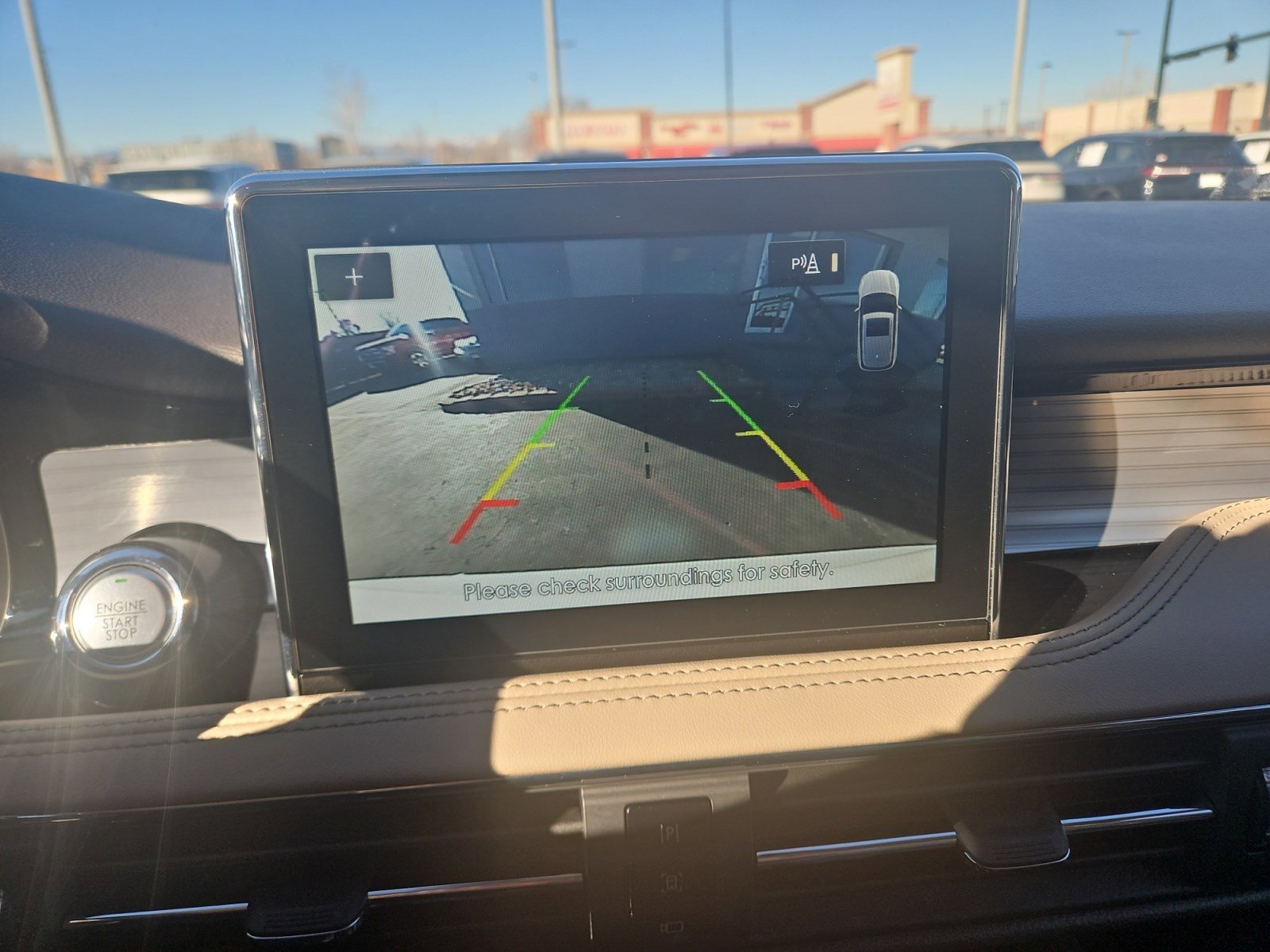 Certified 2022 Lincoln Corsair Standard w/ Equipment Group 101A image 19